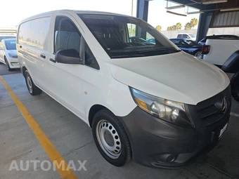 2018 Mercedes-Benz Metris Cargo Van 126.0" WB - miniatura 3