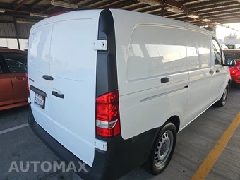 2018 Mercedes-Benz Metris Cargo Van 126.0" WB - miniatura 4