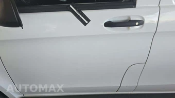 2018 Mercedes-Benz Metris Cargo Van 126.0" WB - miniatura 40
