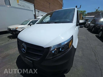 2018 Mercedes-Benz Metris Cargo Van 126.0" WB - miniatura 21