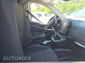 2018 Mercedes-Benz Metris Cargo Van 135.0" WB - miniatura 8