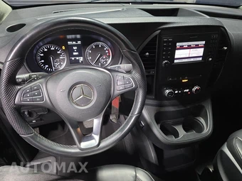 2018 Mercedes-Benz Metris Passenger Van 126.0" WB - miniatura 11