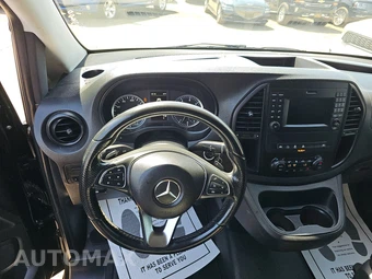 2018 Mercedes-Benz Metris Passenger Van 126.0" WB - miniatura 10