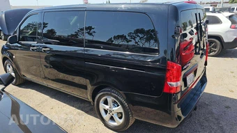 2018 Mercedes-Benz Metris Passenger Van 126.0" WB - miniatura 22