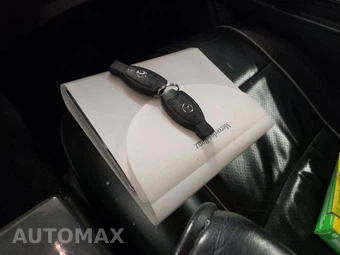 2018 Mercedes-Benz Metris Passenger Van 126.0" WB - miniatura 30