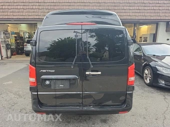 2018 Mercedes-Benz Metris Passenger Van 126.0" WB - miniatura 5