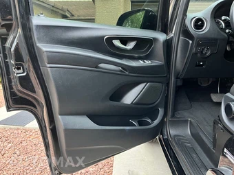 2018 Mercedes-Benz Metris Passenger Van 126.0" WB - miniatura 13