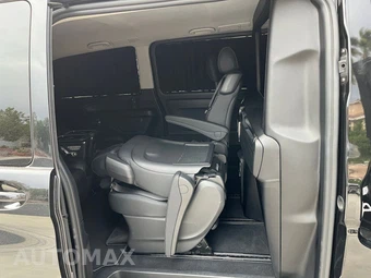 2018 Mercedes-Benz Metris Passenger Van 126.0" WB - miniatura 33