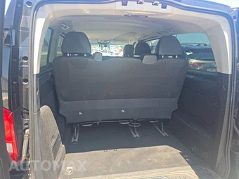 2018 Mercedes-Benz Metris Passenger Van 126.0" WB - miniatura 17