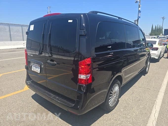 2018 Mercedes-Benz Metris Passenger Van 126.0" WB - miniatura 4