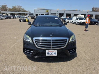 2018 Mercedes-Benz S 560 Sedan - miniatura 2