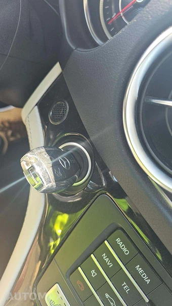 2018 Mercedes-Benz SL 550 – miniatura 19