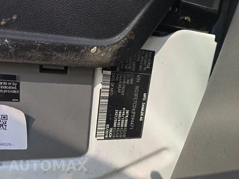 2018 Mercedes-Benz Sprinter 2500 Cargo Van Standard Roof 144.3" WB – miniatura 13