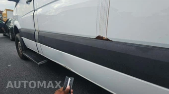 2018 Mercedes-Benz Sprinter 2500 Cargo Van Standard Roof 144.3" WB – miniatura 28