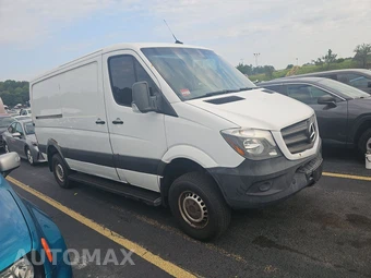 2018 Mercedes-Benz Sprinter 2500 Cargo Van Standard Roof 144.3" WB – miniatura 3