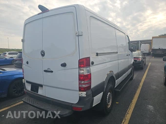 2018 Mercedes-Benz Sprinter 2500 Cargo Van Standard Roof 144.3" WB – miniatura 4