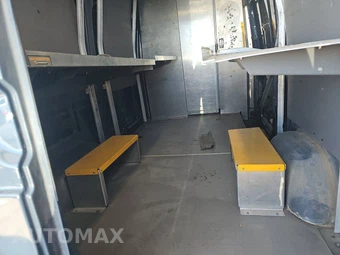 2018 Mercedes-Benz Sprinter 2500 Cargo Van Standard Roof 144.3" WB - miniatura 15