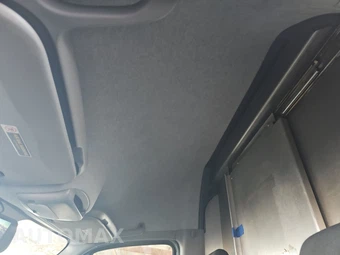2018 Mercedes-Benz Sprinter 2500 Cargo Van Standard Roof 144.3" WB - miniatura 16