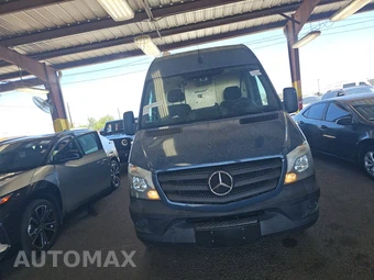 2018 Mercedes-Benz Sprinter 2500 Cargo Van Standard Roof 144.3" WB - miniatura 2
