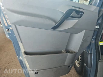 2018 Mercedes-Benz Sprinter 2500 Cargo Van Standard Roof 144.3" WB - miniatura 9