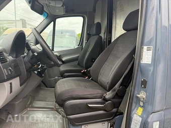 2018 Mercedes-Benz Sprinter 2500 Cargo Van Standard Roof 144.3" WB - miniatura 13