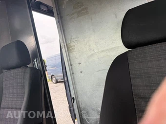 2018 Mercedes-Benz Sprinter 2500 Cargo Van Standard Roof 144.3" WB - miniatura 22
