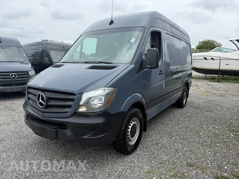 2018 Mercedes-Benz Sprinter 2500 Cargo Van Standard Roof 144.3" WB - miniatura 3