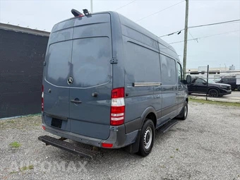 2018 Mercedes-Benz Sprinter 2500 Cargo Van Standard Roof 144.3" WB - miniatura 8