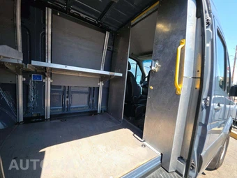2018 Mercedes-Benz Sprinter 2500 Cargo Van Standard Roof 144.3" WB - miniatura 14