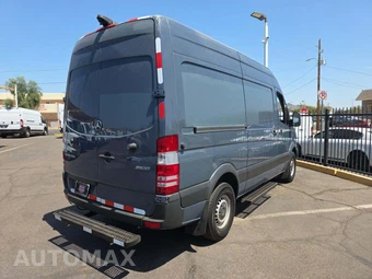 2018 Mercedes-Benz Sprinter 2500 Cargo Van Standard Roof 144.3" WB - miniatura 3