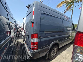 2018 Mercedes-Benz Sprinter 2500 Cargo Van Standard Roof 144.3" WB - miniatura 3