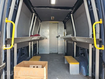 2018 Mercedes-Benz Sprinter 2500 Cargo Van Standard Roof 144.3" WB – miniatura 15