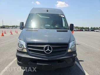 2018 Mercedes-Benz Sprinter 2500 Cargo Van Standard Roof 144.3" WB – miniatura 2