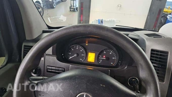 2018 Mercedes-Benz Sprinter 2500 Cargo Van Standard Roof 144.3" WB – miniatura 48