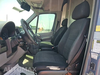 2018 Mercedes-Benz Sprinter 2500 Cargo Van Standard Roof 144.3" WB – miniatura 7