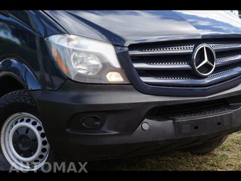 2018 Mercedes-Benz Sprinter 2500 Cargo Van Standard Roof 144.3" WB - miniatura 9