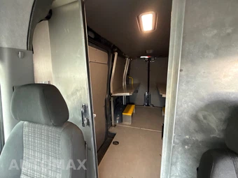 2018 Mercedes-Benz Sprinter 2500 Cargo Van Standard Roof 144.3" WB - miniatura 24