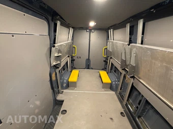 2018 Mercedes-Benz Sprinter 2500 Cargo Van Standard Roof 144.3" WB - miniatura 29