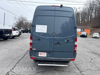2018 Mercedes-Benz Sprinter 2500 Cargo Van Standard Roof 144.3" WB - miniatura 6