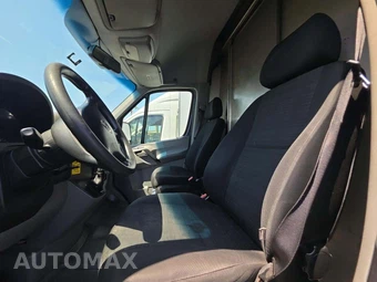 2018 Mercedes-Benz Sprinter 2500 Cargo Van Standard Roof 144.3" WB – miniatura 6