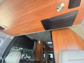 2018 Mercedes-Benz Sprinter 3500XD Cargo Van DRW High Roof 170.3" WB - miniatura 8