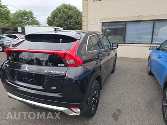 2018 Mitsubishi Eclipse Cross LE – miniatura 3