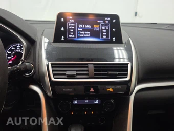 2018 Mitsubishi Eclipse Cross SE – miniatura 11