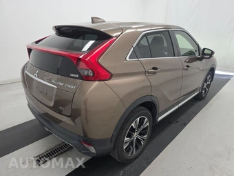 2018 Mitsubishi Eclipse Cross SE – miniatura 4