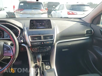 2018 Mitsubishi Eclipse Cross SE – miniatura 11