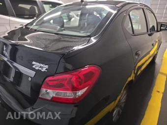 2018 Mitsubishi Mirage G4 ES – miniatura 5