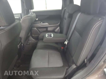 2018 Mitsubishi Outlander LE – miniatura 13