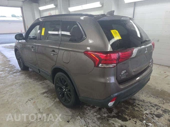 2018 Mitsubishi Outlander LE – miniatura 2