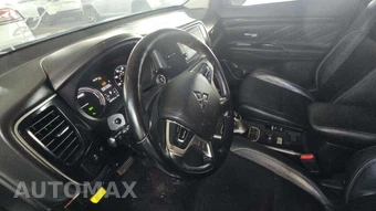 2018 Mitsubishi Outlander PHEV GT - miniatura 20