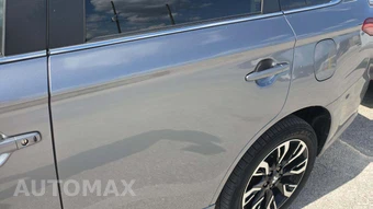 2018 Mitsubishi Outlander PHEV GT - miniatura 21